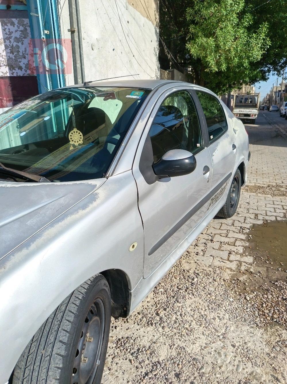 بيجو 206